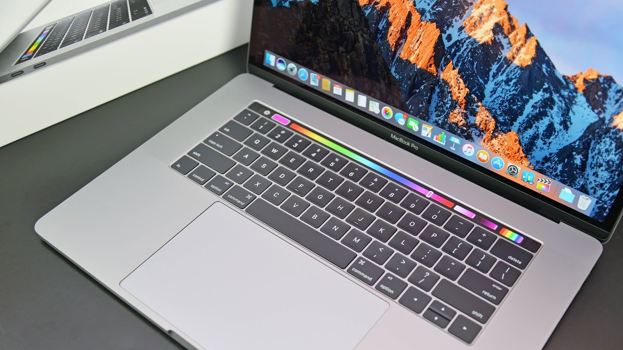 نسل چهارم؛ Touch Bar MacBook Pro