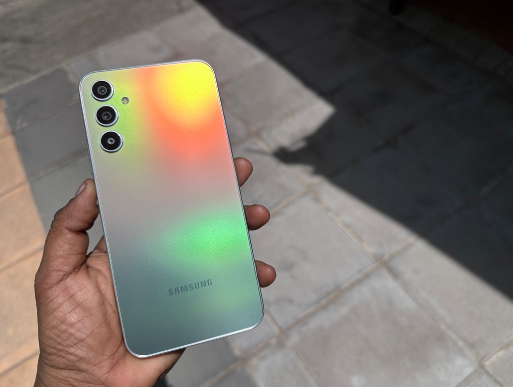 مشخصات گوشی a34 | امکانات قابل قبول با قیمت مناسب