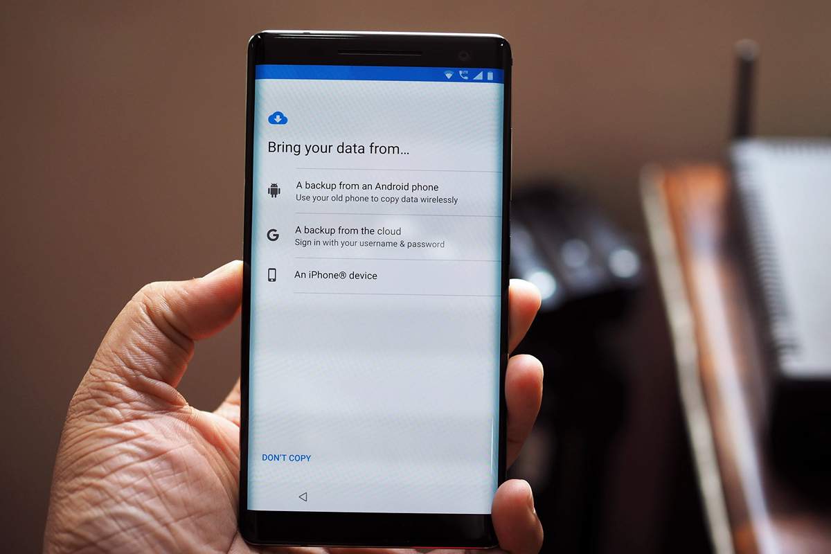 بکاپ گرفتن از گوشی؛ آموزش پشتیبان گیری از ایفون و سامسونگ و شیائومی