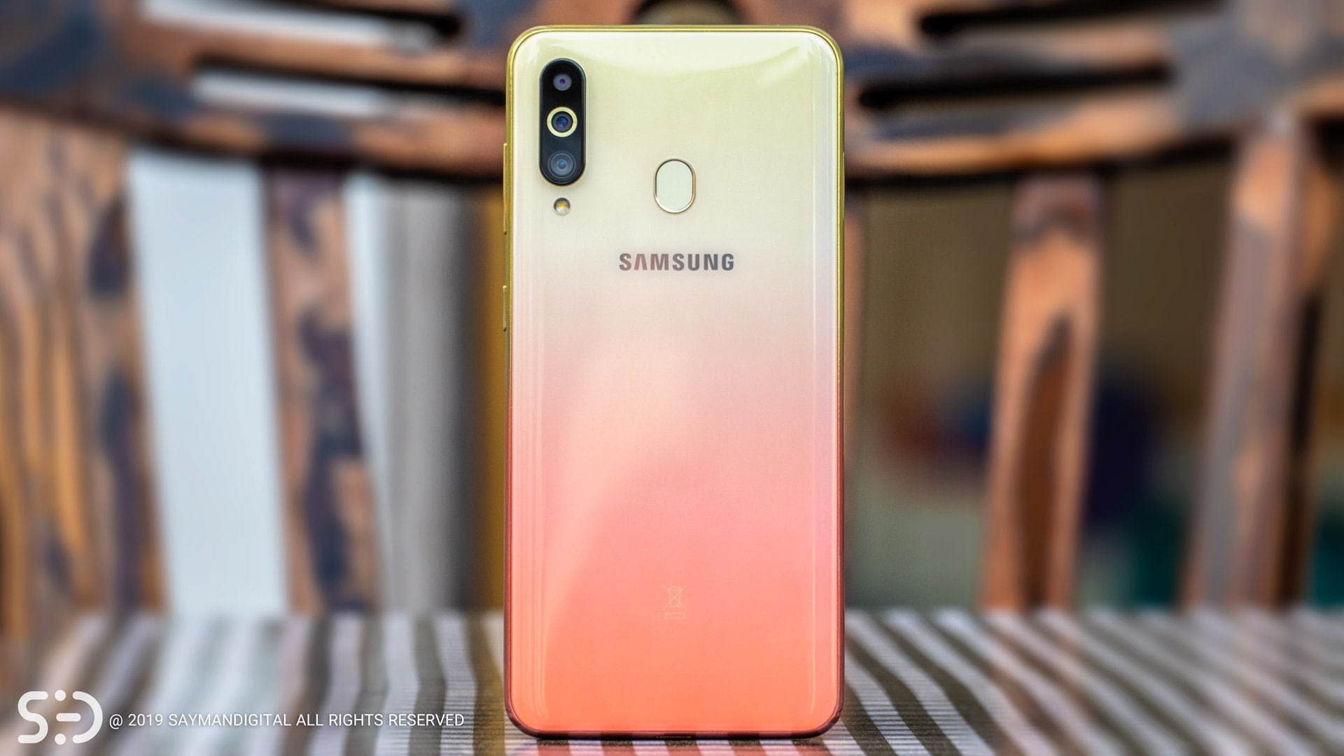 مقایسه گوشی a60 با a51