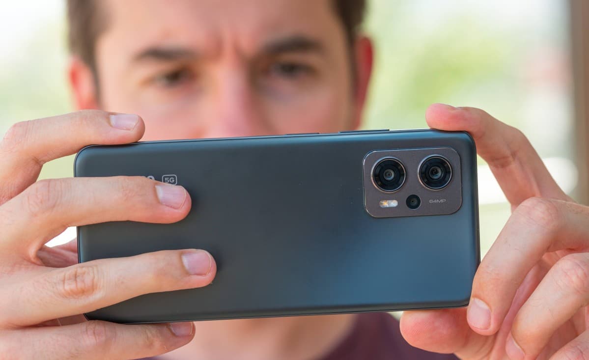 دوربین گوشی پوکو X4 GT؛ بررسی تنظیمات و کیفیت عکس های گرفته شده