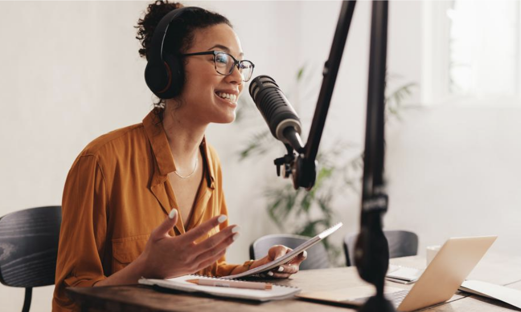 پادکست انگیزشی | معرفی بهترین های فارسی و انگلیسی + لینک