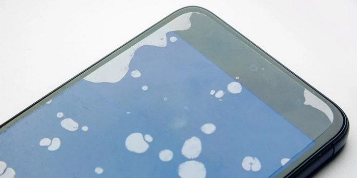 از بین بردن حباب زیر گلس گوشی