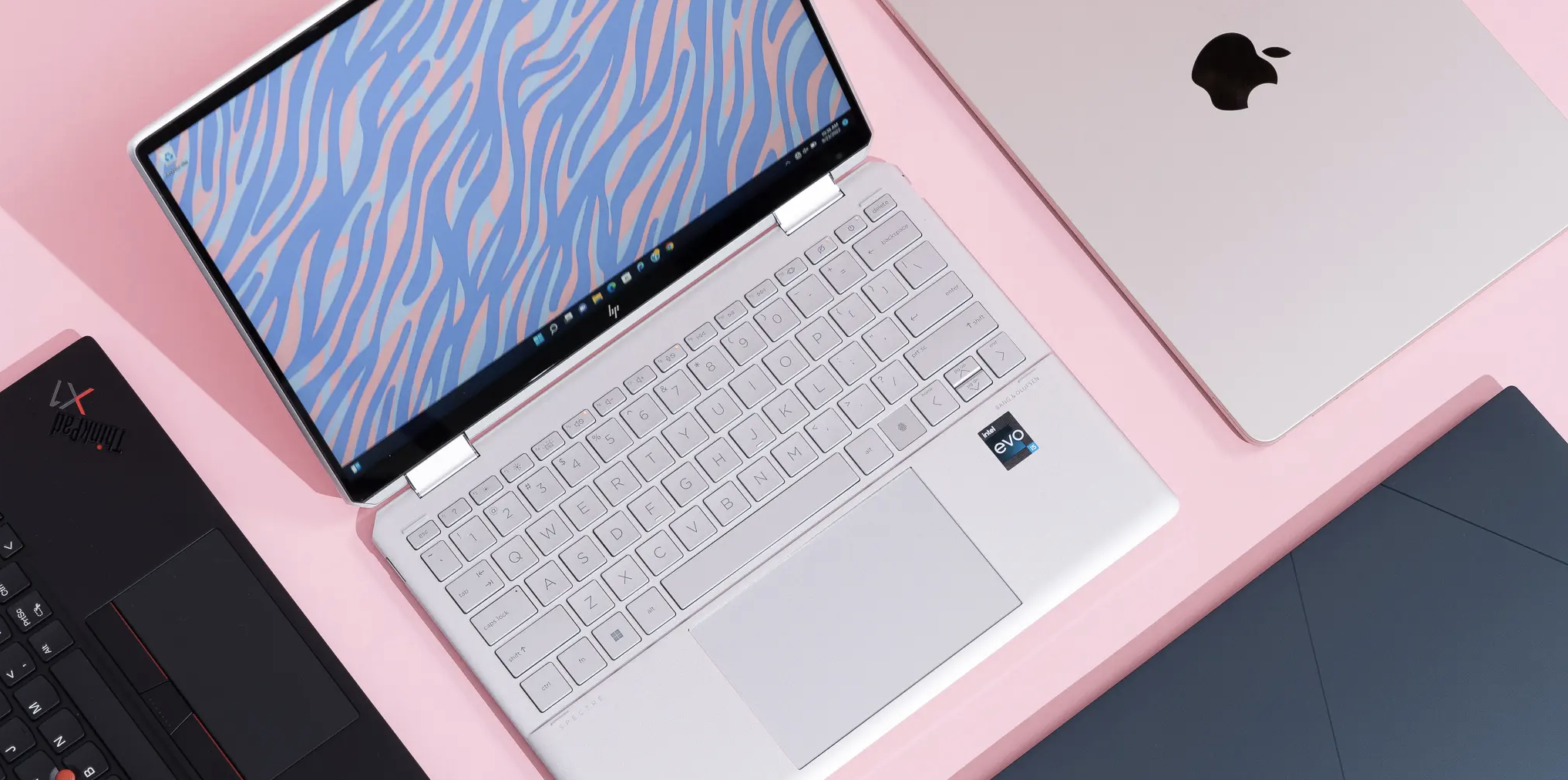 بهترین لپ تاپ ۲۰۲۳ در بازار ایران | راهنمای خرید و مشاوره تلفنی