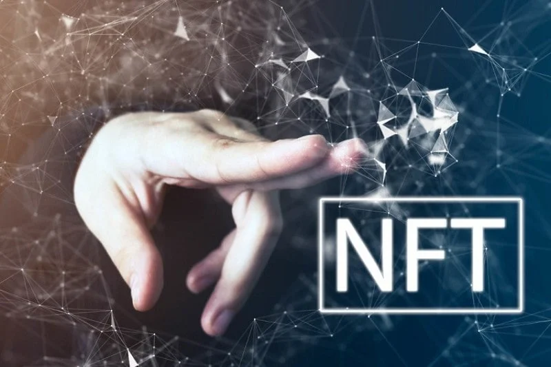 NFT چیست؟ بررسی ان اف تی + بررسی کاربردهای آن